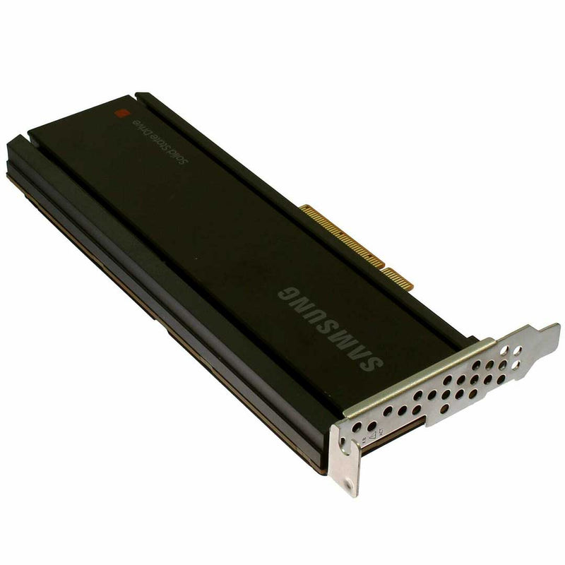 HPE ML350 Gen10 SFF NVMe Drives (2.5in)