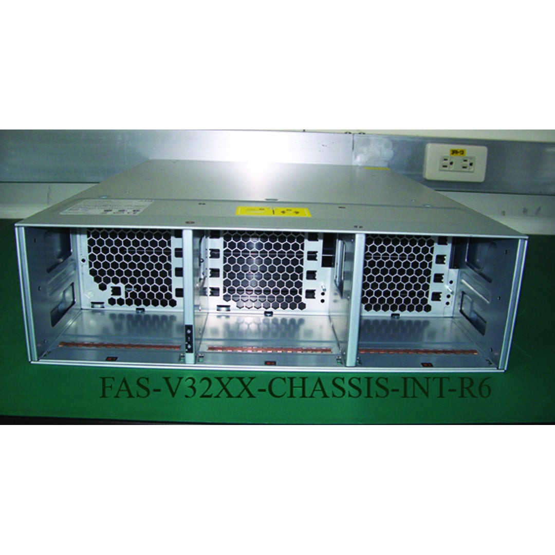 NetApp FAS-V32XX-CHASSIS-INT-R6 Chassis (111-00587)